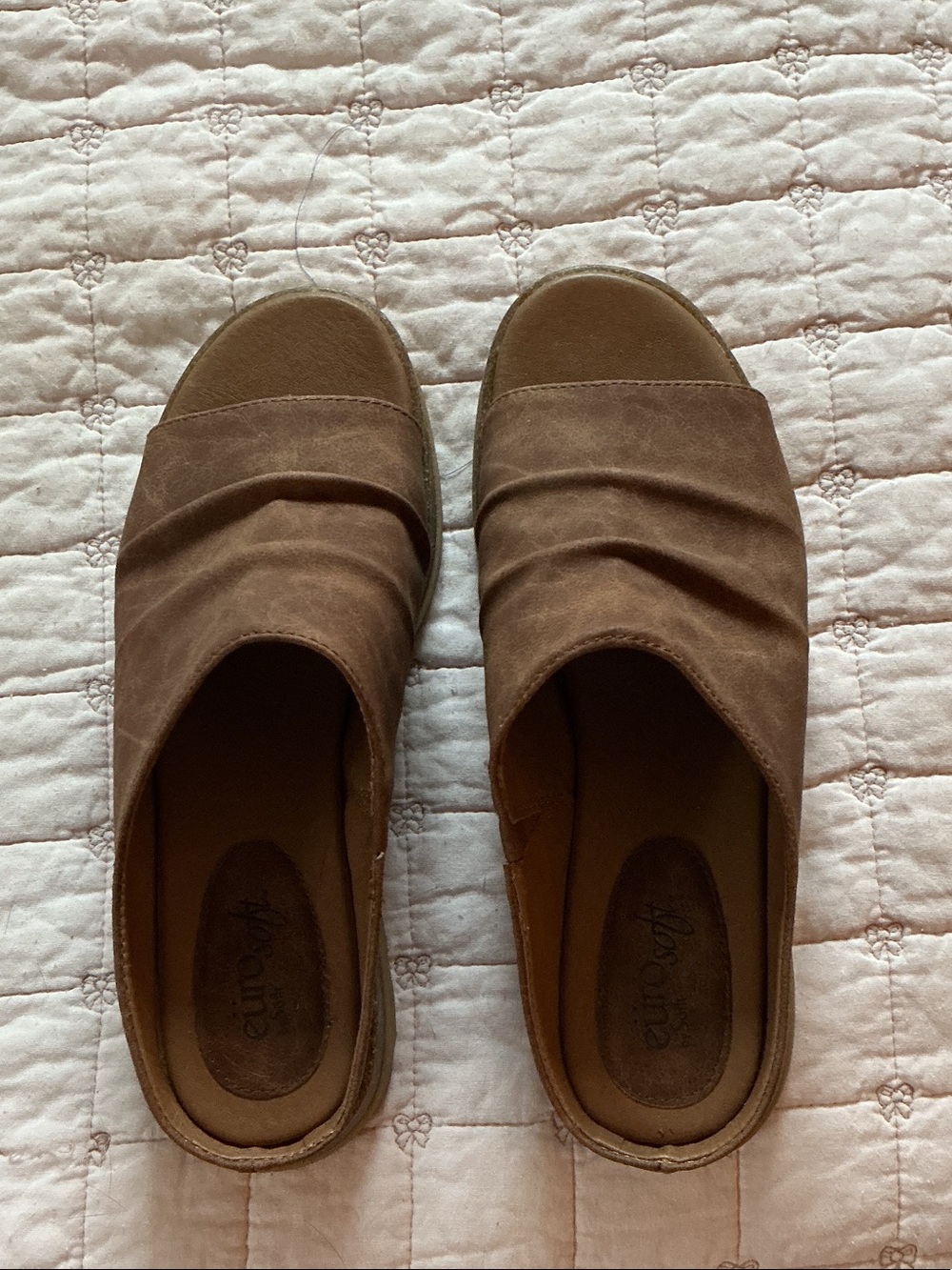 Eurosoft by Sofft Women's Brown Slip-On Mule Clogs
